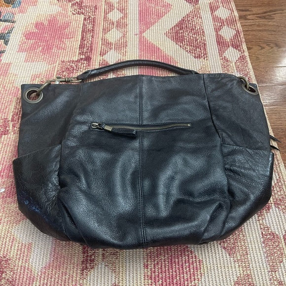 Beautiful large black leather Liebeskind bag with fringe on the front. - Picture 2 of 5